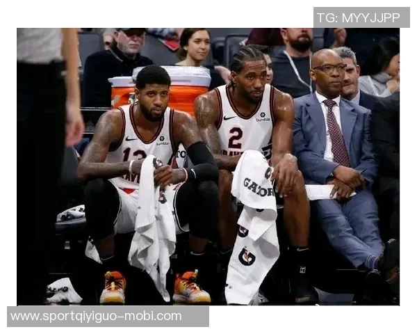 哈登逆风翻盘展现领袖风范快船客场逆袭质疑声中再创辉煌