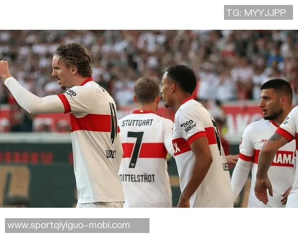 阿德耶米精彩破门助多特再度领先斯图加特比赛激烈进程引人瞩目 阿德耶米精彩破门助多特再度领先斯图加特比赛激烈进程引人瞩目